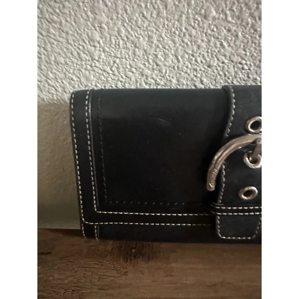 Vintage Coach Black Leather Single Stitch Tri-Fold Soho Wallet